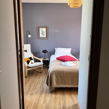 Maison Malabry En Hyper Centre Avec Jardin 6 Pers فيلة