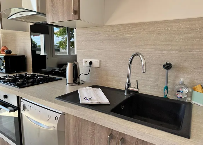 Villa Maison Malabry En Hyper Centre Avec Jardin 6 Pers