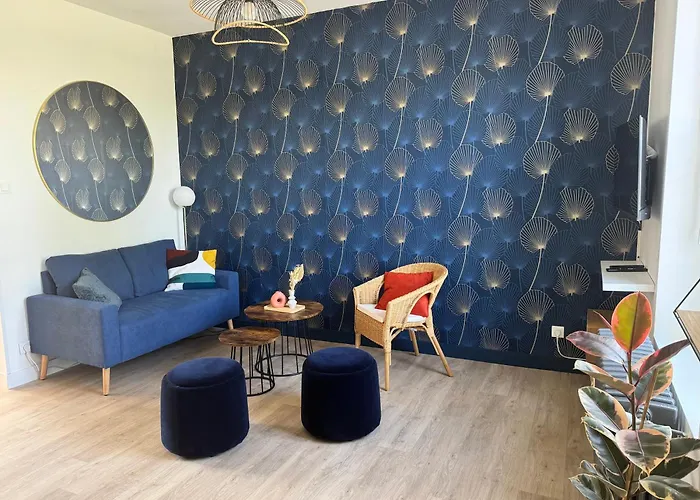 Maison Malabry En Hyper Centre Avec Jardin 6 Pers Bressuire