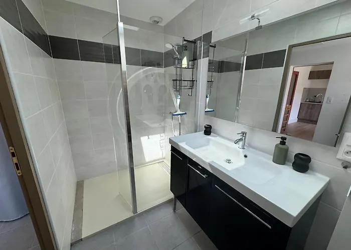 Maison Malabry En Hyper Centre Avec Jardin 6 Pers Villa *