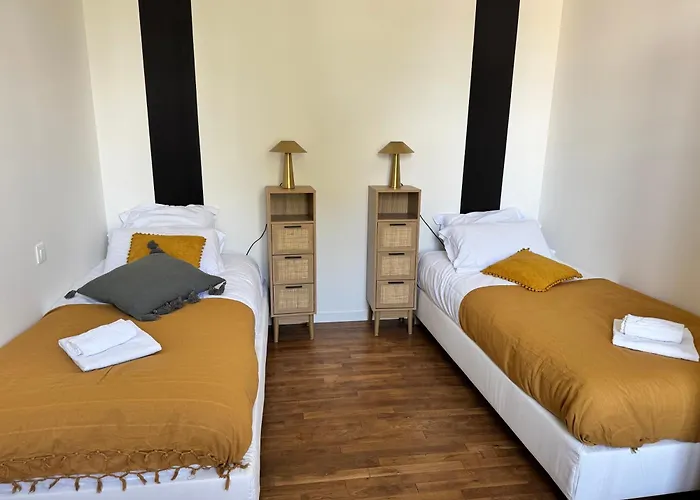 Maison Malabry En Hyper Centre Avec Jardin 6 Pers Villa Bressuire